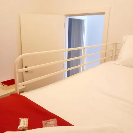 Cais Do Sodre (adults Only) Lisboa