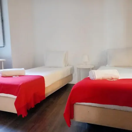 Cais Do Sodre (adults Only) *