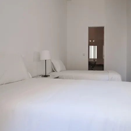 Cais Do Sodre (adults Only) *