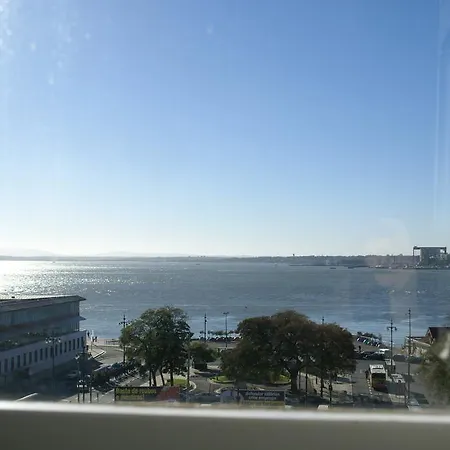 Cais Do Sodre (adults Only) *